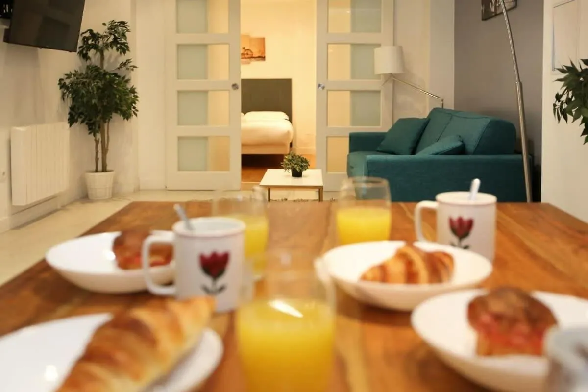 Rdj - Appartement Tout Confort Au Coeur De Paris 5 0*,  France