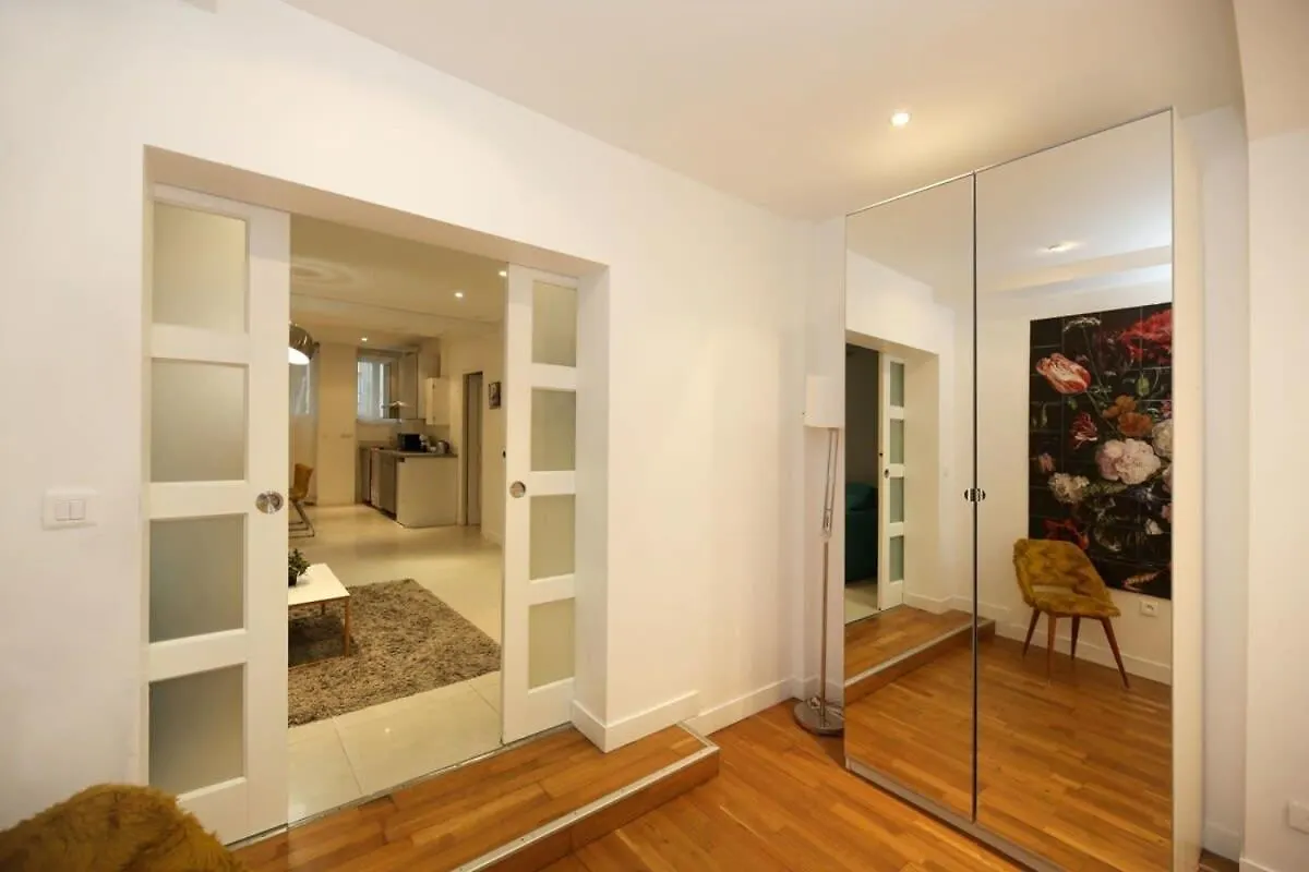 Rdj - Appartement Tout Confort Au Coeur De Paris 5 0*,  France